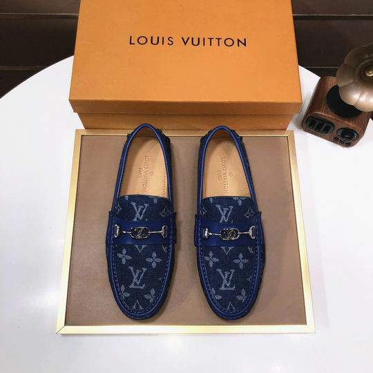 Picture of Louis Vuitton Shoes _SKULVsz38-44hnh040311699